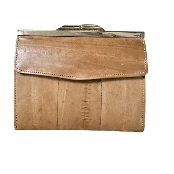 Unbranded ~ Genuine Eel Skin Trifold wallet~kiss lock coin holder~Made in Korea - Picture 1 of 13